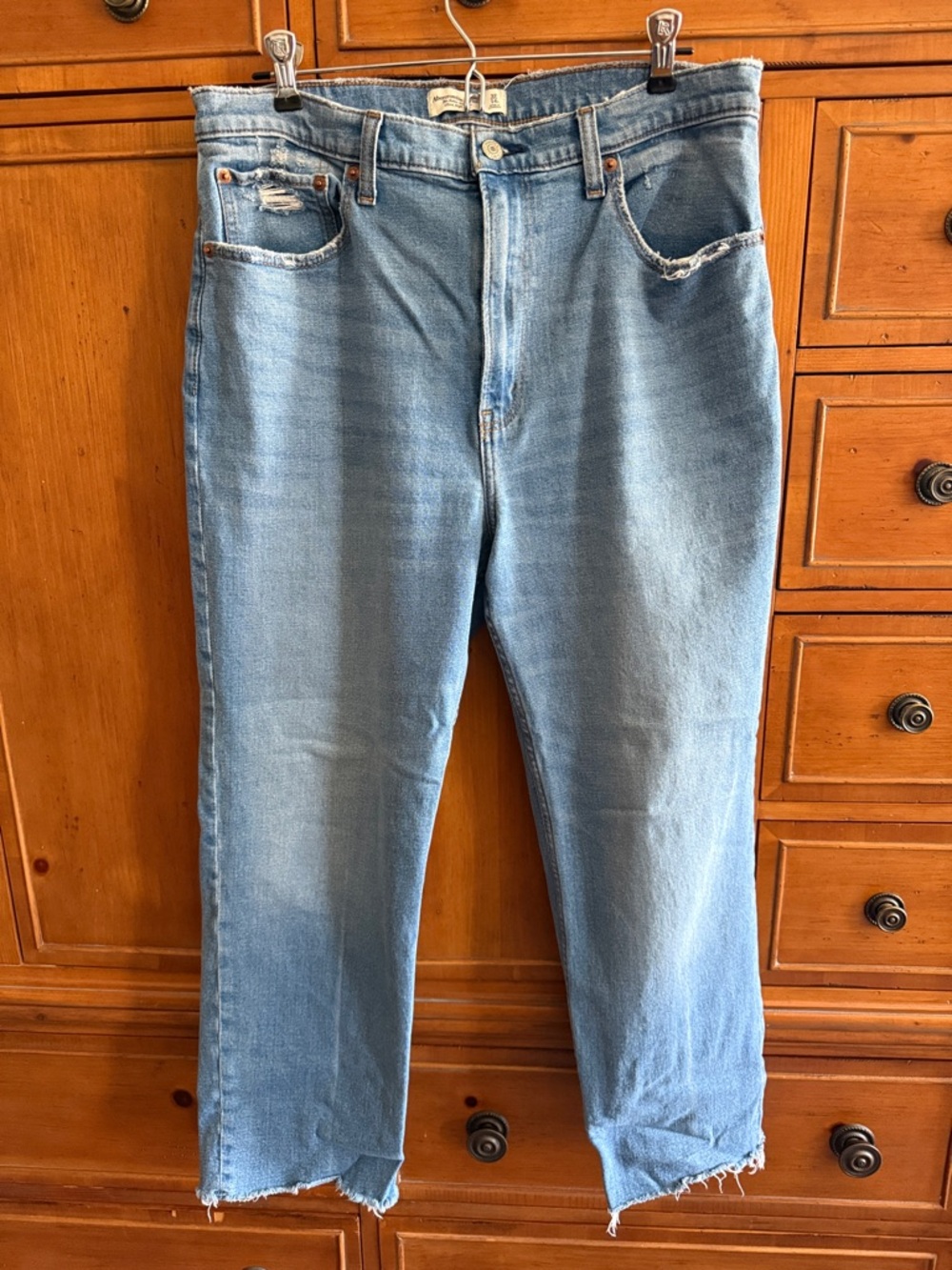 Abercrombie & Fitch the ankle straight ultra high-rise 32/14R Jeans